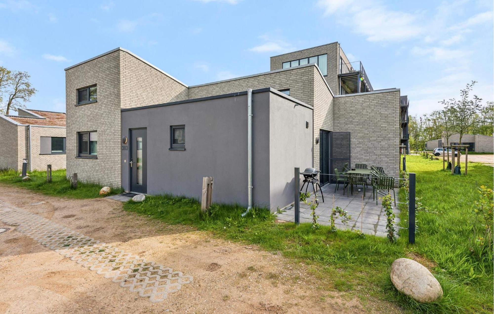 3 Bedroom Stunning Home In Lembruch-Duemmer See Extérieur photo